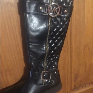 Michael kors boots